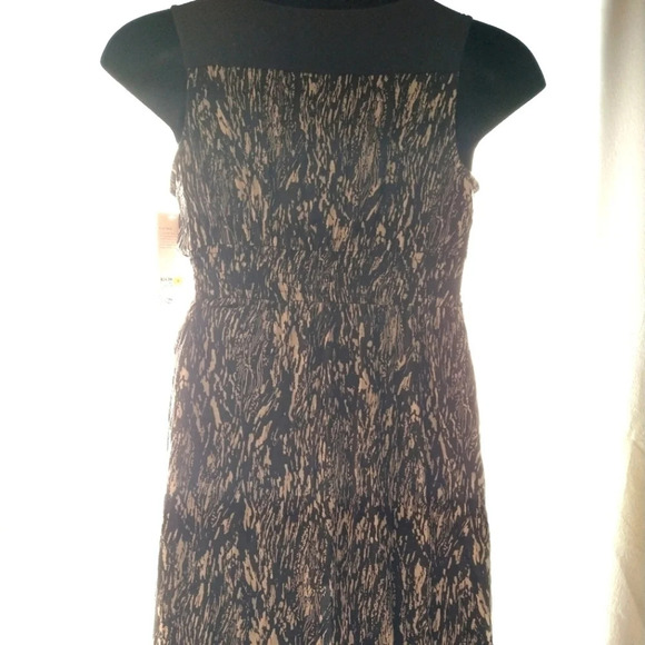 Liz Lange Maternity Dress NWT 😍 - Picture 6 of 7